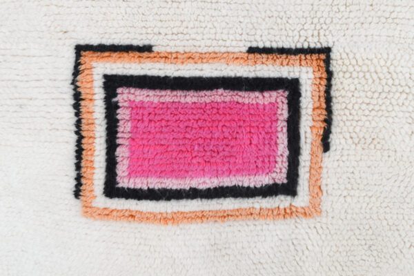 White Moroccan Rug Square Art Rug - Imagen 5