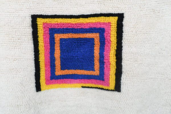 White Moroccan Rug Square Art Rug - Imagen 6