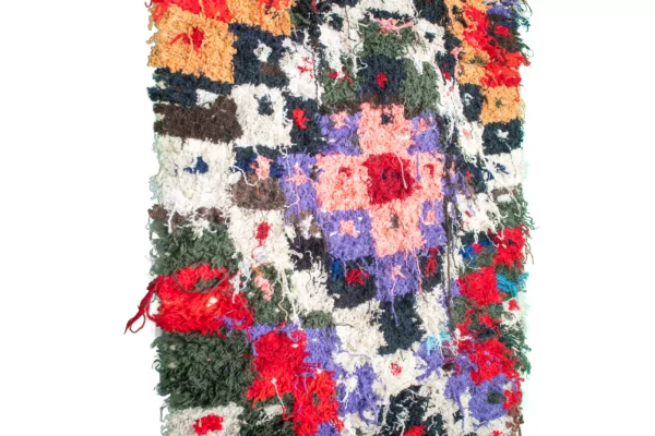 Boucherouite Rug - Radiant Moroccan Handwoven Recycled Fabric Rug (6.4 ft x 3.2 ft) - Imagen 8