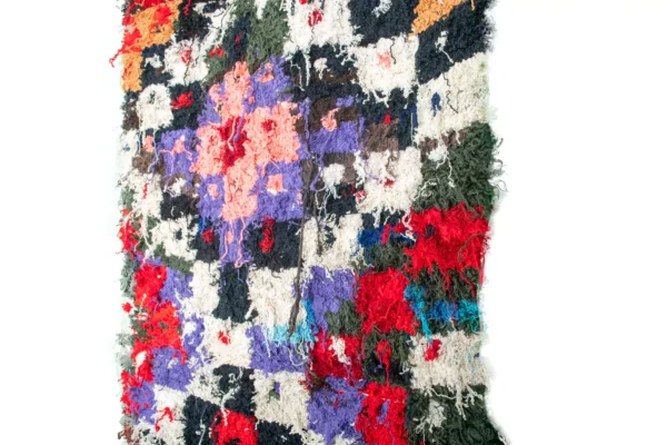 Boucherouite Rug - Radiant Moroccan Handwoven Recycled Fabric Rug (6.4 ft x 3.2 ft) - Imagen 7