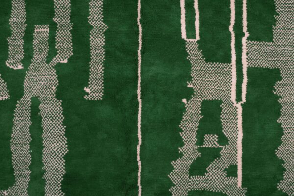 Green and White Symbolic Modern Moroccan Rug - Imagen 2