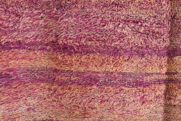 ⁦Vintage Moroccan Rug: Enhance Your Home with Timeless Charm 270 cm x 172 cm / 8.64ft x 5.504 ft⁩ - الصورة ⁦7⁩