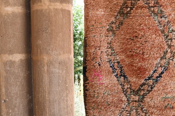Vintage Berber Rug: Authentic Moroccan Charm and Comfort 283 cm x 170 cm / 9.056ft x 5.44 ft - Image 6