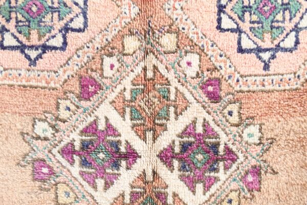 Moroccan Rug: Handcrafted Vintage for Authentic Style 312 cm x 196 cm / 9.984ft x 6.272 ft - Imagen 4
