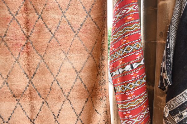 Moroccan Rug: Authentic, Handcrafted Moroccan Beauty 340 cm x 180 cm / 10.88ft x 5.76 ft - 画像7