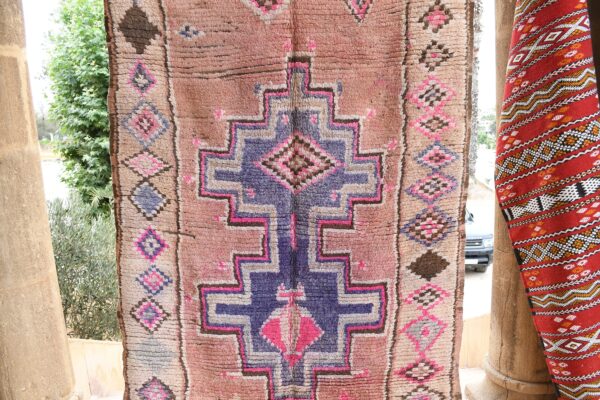 Vintage Moroccan Rug - Authentic Bohemian Accents 270 cm x 140 cm / 8.64ft x 4.48 ft - 画像4