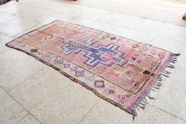 Vintage Moroccan Rug - Authentic Bohemian Accents 270 cm x 140 cm / 8.64ft x 4.48 ft - 画像3