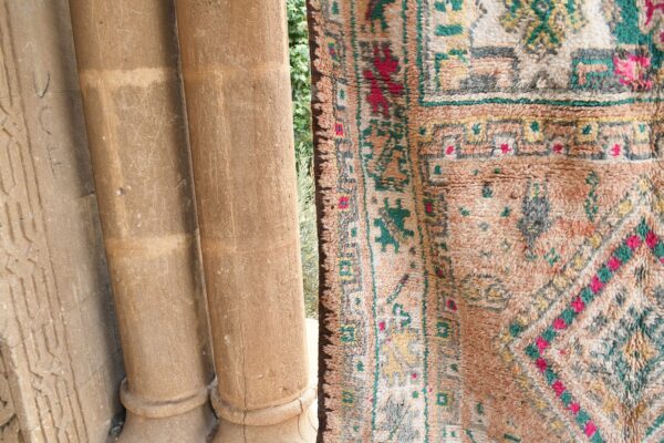 Vintage Rug: Moroccan Bohemian Chic, Handcrafted Decor 358 cm x 182 cm / 11.456ft x 5.824 ft - 画像6