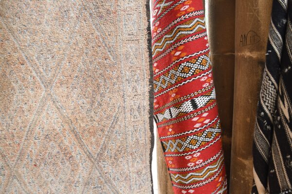 Moroccan Rug: Authentic Berber Style for Your Home 314 cm x 206 cm / 10.048ft x 6.592 ft — изображение 7