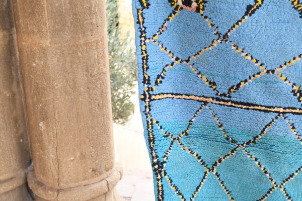 Vintage Moroccan Rug: Authentic Charm for Your Home 207 cm x 112 cm / 6.624ft x 3.584 ft - 画像6