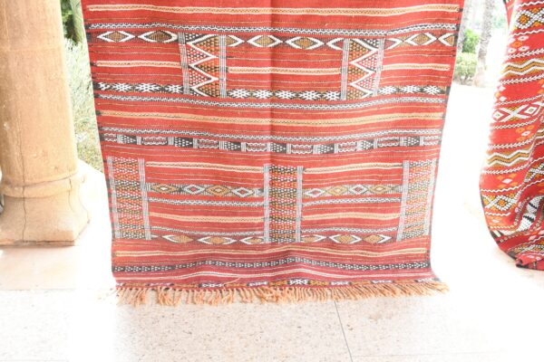 Kilim Rug: Add Global Charm to Your Home 192 cm x 131 cm / 6.144ft x 4.192 ft — изображение 6