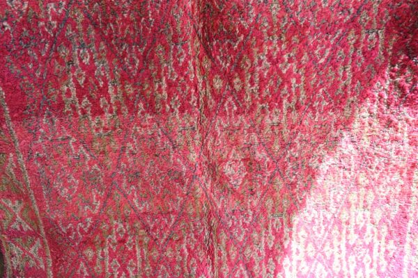 Moroccan Rug: Handcrafted Vintage Charm for Your Home 384 cm x 212 cm / 12.288ft x 6.784 ft - Imagen 7