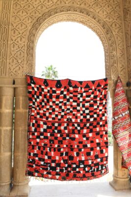 ⁦Vintage Rug: Add Timeless Charm to Your Home 206 cm x 182 cm / 6.592ft x 5.824 ft⁩ - الصورة ⁦2⁩