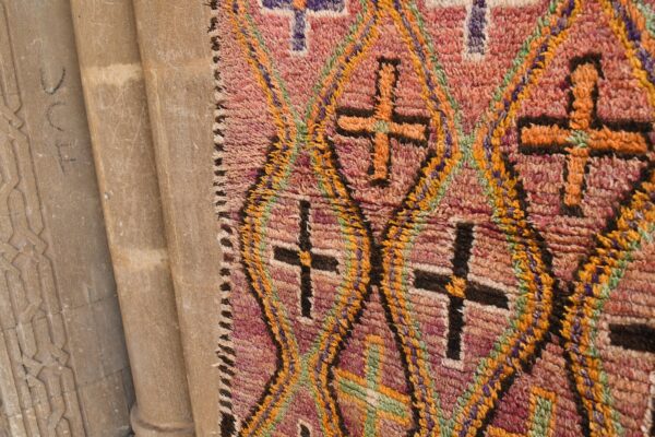 Moroccan Rug: Authentic Handcrafted Vintage Moroccan Design 365 cm x 158 cm / 11.68ft x 5.056 ft - Image 5
