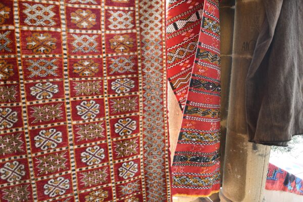 Zemmour Rug: Handcrafted Moroccan Beauty for Your Home 361 cm x 180 cm / 11.552ft x 5.76 ft - Imagen 7