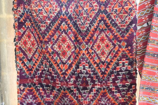 Moroccan Rug: Authentic Vintage Charm for Your Home 327 cm x 196 cm / 10.464ft x 6.272 ft - Imagen 5
