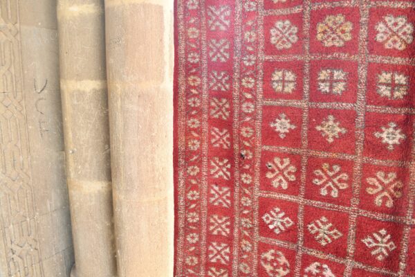 Captivating Berber Rug: Embrace Moroccan Charm in Your Décor 337 cm x 168 cm / 10.784ft x 5.376 ft — изображение 6