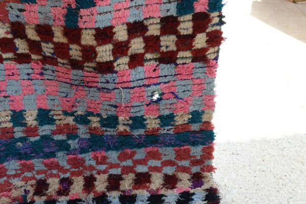 Moroccan Boucherouite Rug, Vibrant Beni Ourain Quality 273 cm x 90 cm / 8.736ft x 2.88 ft - Imagen 6