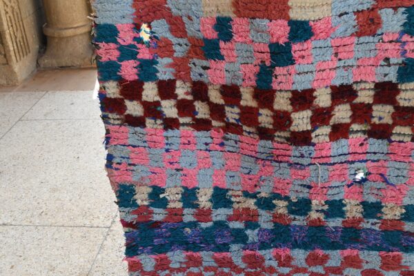 Moroccan Boucherouite Rug, Vibrant Beni Ourain Quality 273 cm x 90 cm / 8.736ft x 2.88 ft - Imagen 5