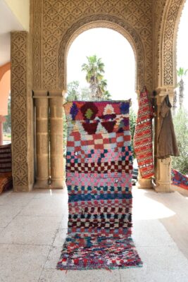 Moroccan Boucherouite Rug, Vibrant Beni Ourain Quality 273 cm x 90 cm / 8.736ft x 2.88 ft - Imagen 2