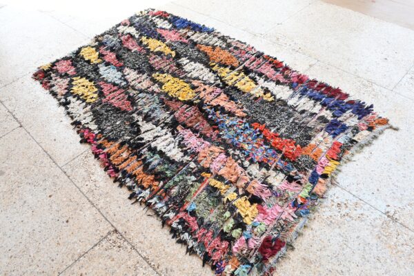 Authentic Berber Rug: Timeless Charm for Your Home 208 cm x 130 cm / 6.656ft x 4.16 ft - Image 3