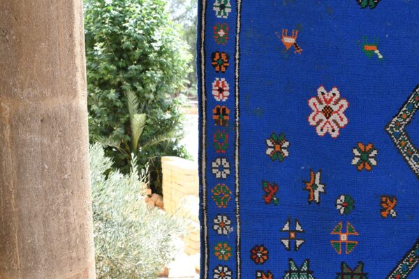 Vintage Rug: Authentic Handcrafted Moroccan Charm 294 cm x 140 cm / 9.408ft x 4.48 ft – Image 7