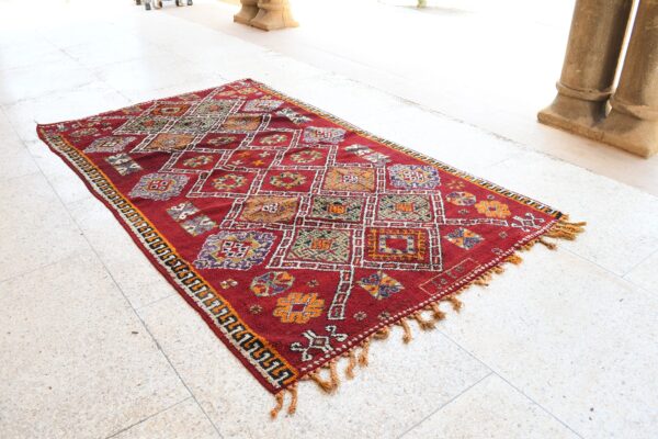 ⁦Moroccan Rug - Vintage Moroccan Rug, Add Warmth to Your Home 291 cm x 167 cm / 9.312ft x 5.344 ft⁩ - الصورة ⁦3⁩
