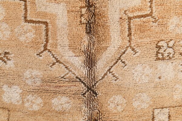 Moroccan Berber Rug: Authentic Vintage Charm for Your Home 246 cm x 162 cm / 7.872ft x 5.184 ft — изображение 4