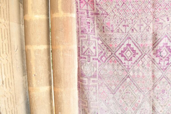 Authentic Berber Rug for an Enchanting Bohemian Abode 300 cm x 178 cm / 9.6ft x 5.696 ft — изображение 6
