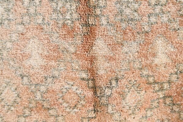 Boujaad Rug: Authentic Moroccan Artisanship for Your Home 250 cm x 156 cm / 8ft x 4.992 ft — изображение 7