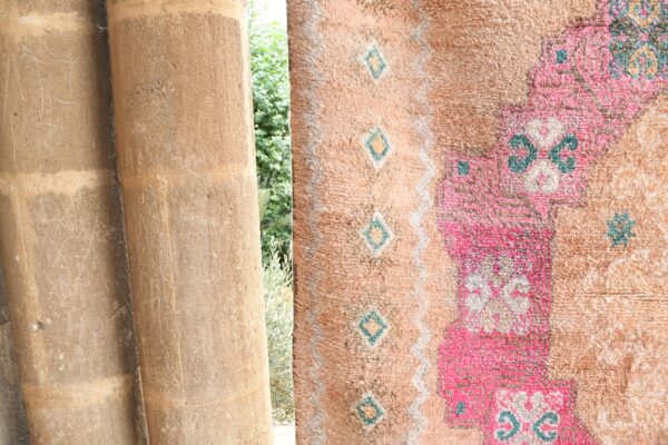 Vintage Rug: Authentic Moroccan Beauty for Your Home 272 cm x 194 cm / 8.704ft x 6.208 ft — изображение 7