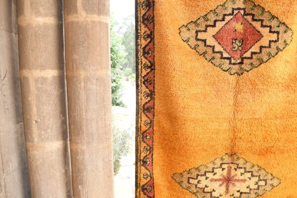 Berber Rug | Vintage Moroccan Rug | Handcrafted Boho Charm 296 cm x 145 cm / 9.472ft x 4.64 ft - Imagen 5