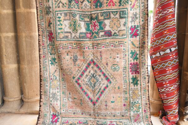 Vintage Rug: Moroccan Bohemian Chic, Handcrafted Decor 358 cm x 182 cm / 11.456ft x 5.824 ft - 画像5