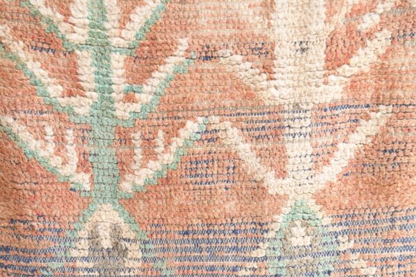 Eye-Catching Boujaad Rug: Moroccan Charm for Your Home 215 cm x 99 cm / 6.88ft x 3.168 ft - 画像6