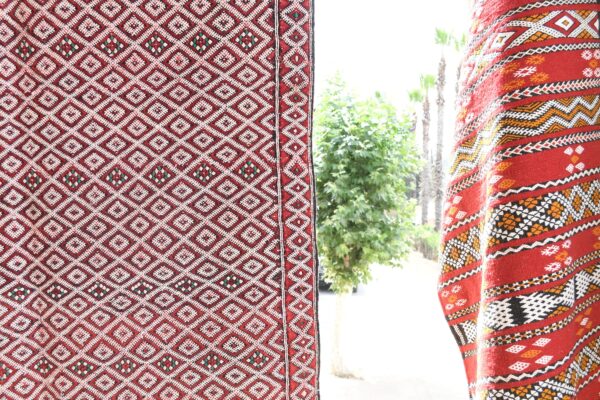 Vintage Zemmour Kilim: Unique Moroccan Rug Experience 240 cm x 127 cm / 7.68ft x 4.064 ft — изображение 7