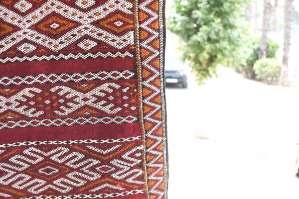 Exquisite Berber Rug: Authentic Moroccan Craftsmanship 149 cm x 97 cm / 4.768ft x 3.104 ft - Imagen 6