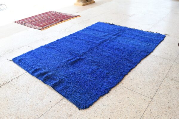 ⁦Vintage Moroccan Rug: Authentic Handcrafted Beauty 255 cm x 170 cm / 8.16ft x 5.44 ft⁩ - الصورة ⁦3⁩