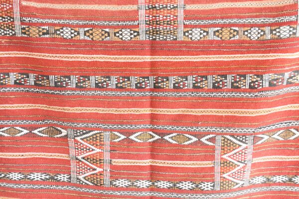 Kilim Rug: Add Global Charm to Your Home 192 cm x 131 cm / 6.144ft x 4.192 ft — изображение 7