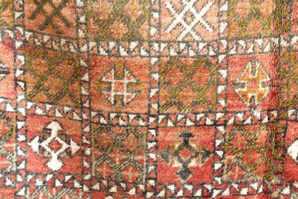Handcrafted Zemmour rug: Embrace Moroccan Vintage Charm 250 cm x 154 cm / 8ft x 4.928 ft – Bild 3