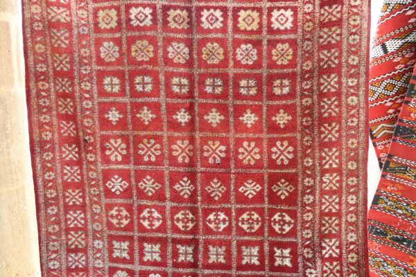 Captivating Berber Rug: Embrace Moroccan Charm in Your Décor 337 cm x 168 cm / 10.784ft x 5.376 ft — изображение 5
