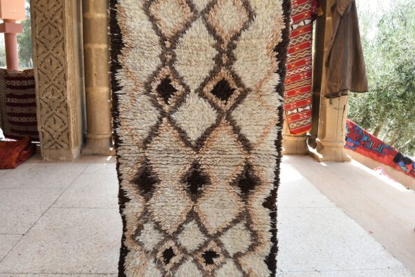 Berber Rug: Vintage Moroccan Design for a Unique Home Decor 154 cm x 73 cm / 4.928ft x 2.336 ft – Bild 4