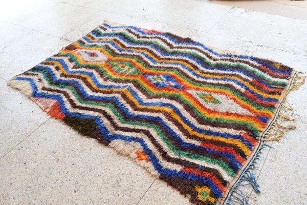 boucherouite: Handcrafted Moroccan Rug for Warmth and Style 219 cm x 150 cm / 7.008ft x 4.8 ft – Image 3