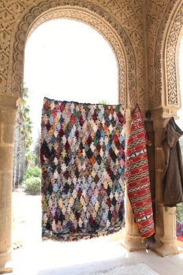 Authentic Berber Rug: Embrace Moroccan Charm 217 cm x 153 cm / 6.944ft x 4.896 ft - Imagen 2