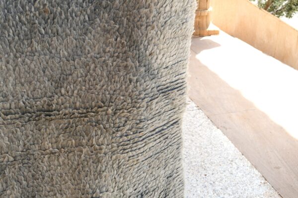 Authentic Berber Rug: Handcrafted Moroccan Vintage Design 148 cm x 99 cm / 4.736ft x 3.168 ft - Imagen 7