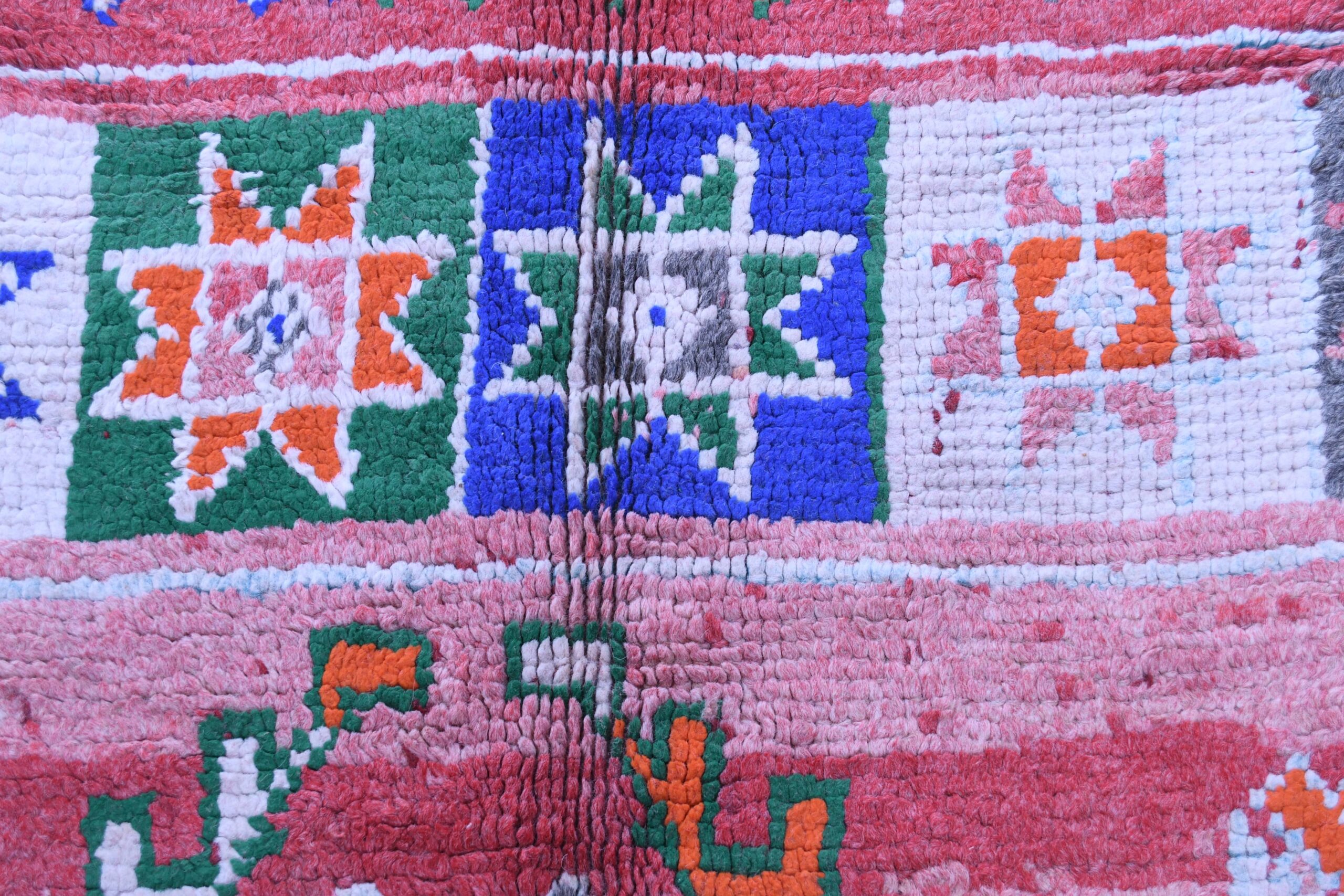 Large Red Azilal Moroccan Rug, 196x415 cm Wool, Handcrafted Tribal Design — изображение 8