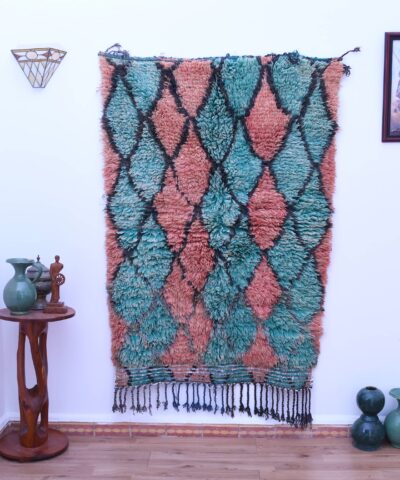 Марокканский ковер ручной работы из бушаруита, 119 x 175 см, шерсть, синие и коралловые ромбы