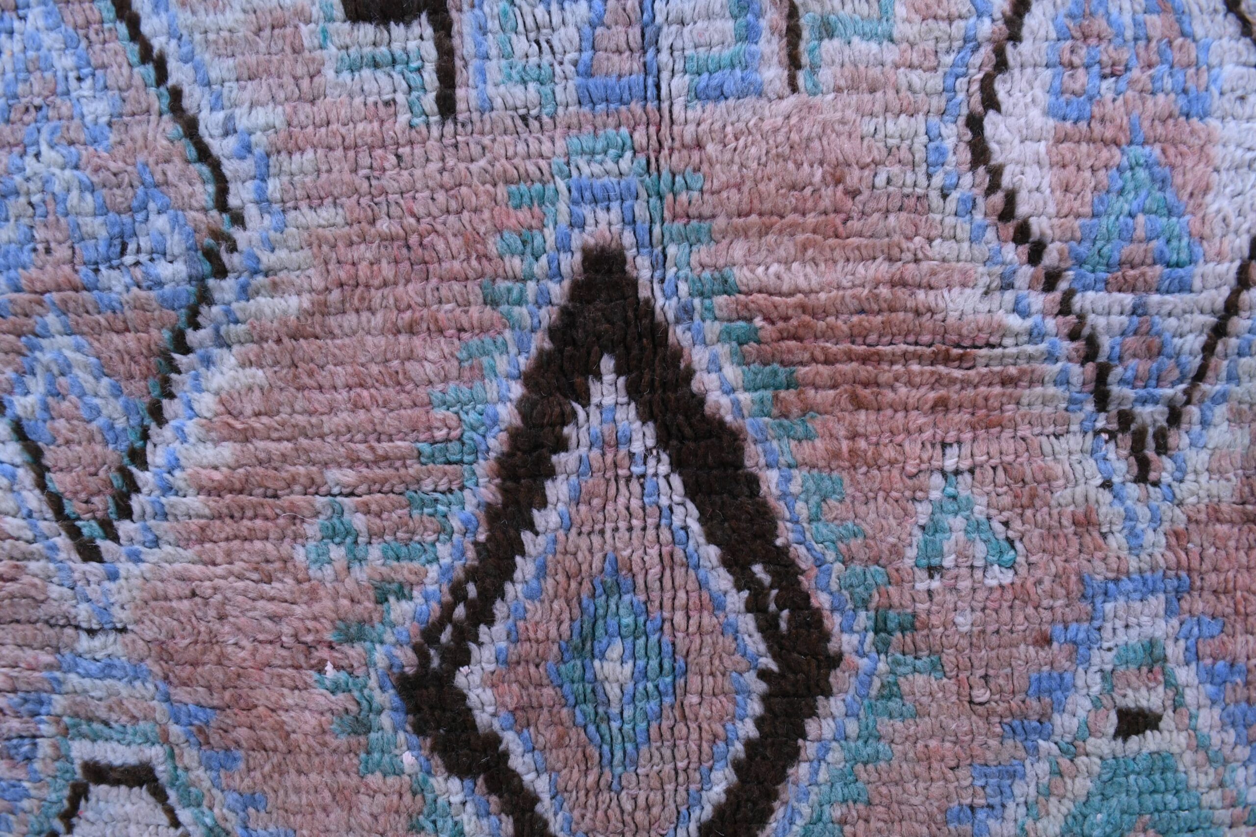 Authentic Moroccan Beni Mguild Wool Rug 142x216cm Peach Bohemian Decor - الصورة 5