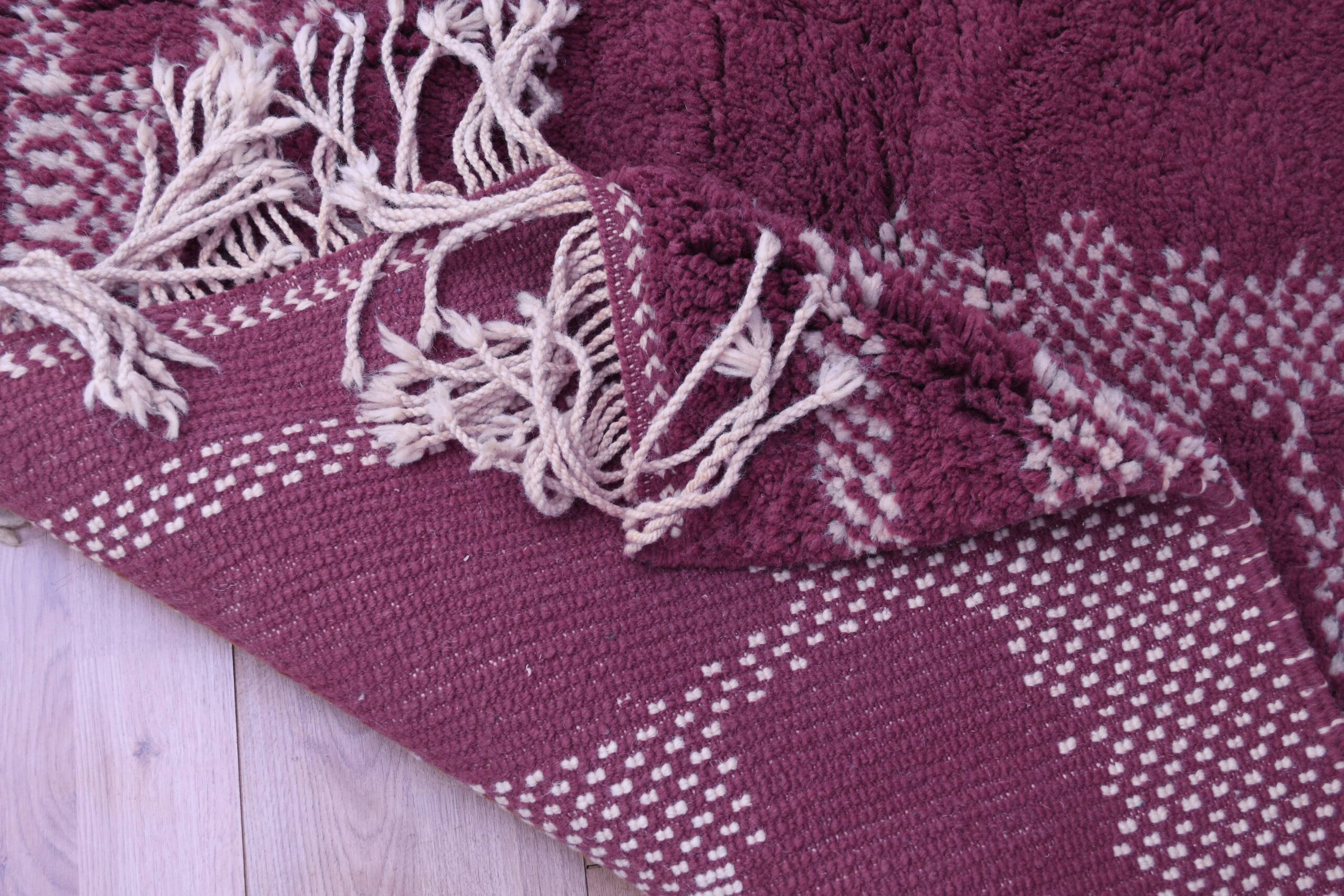 Modern Beni Ourain Moroccan Wool Rug 200x300cm Dark Red Geometric Design — изображение 10