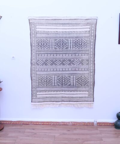 Настоящий марокканский шерстяной ковёр-килим тифлет 122x164 см — элегантность ручной работы