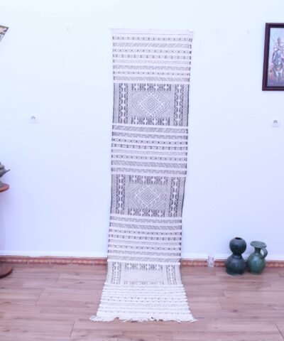 Марокканский ковёр ручной работы TIF-USR-91949-OGH — шерстяной ковёр 65,00×290,00 см